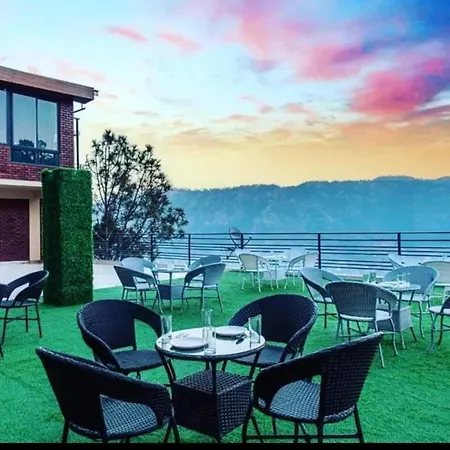 The Hill Crest Kasauli Apartment Exterior photo