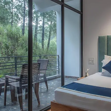 The Hill Crest Kasauli Apartment Exterior photo